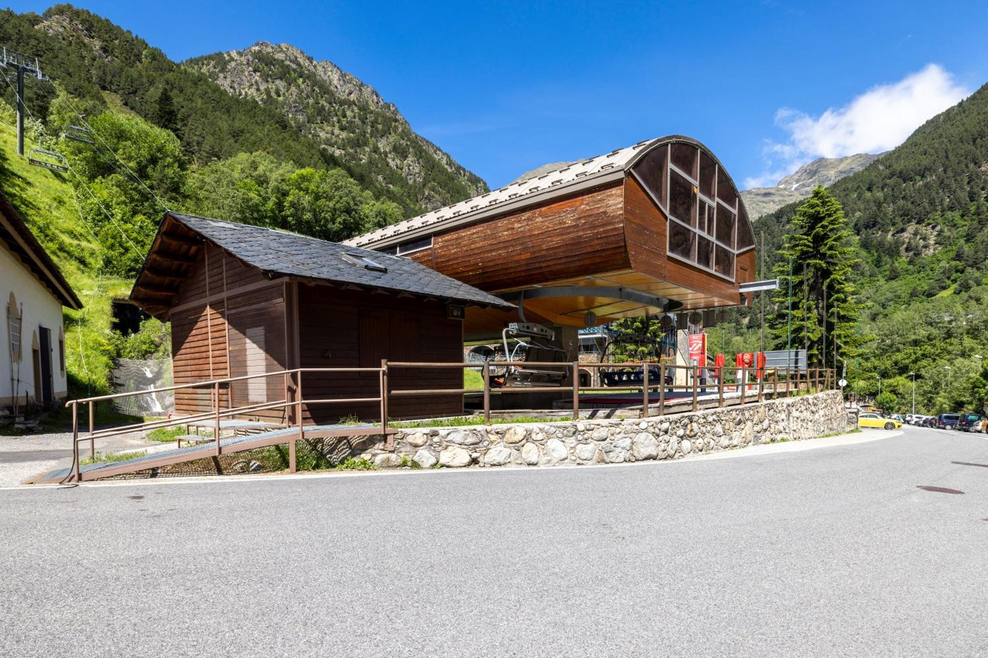 Iconic - A Pie De Pistas En 1 Minuto - Terraza Con Vistas Al Valle Arinsal - Parking Gratis L By Bonesvacances Exterior foto